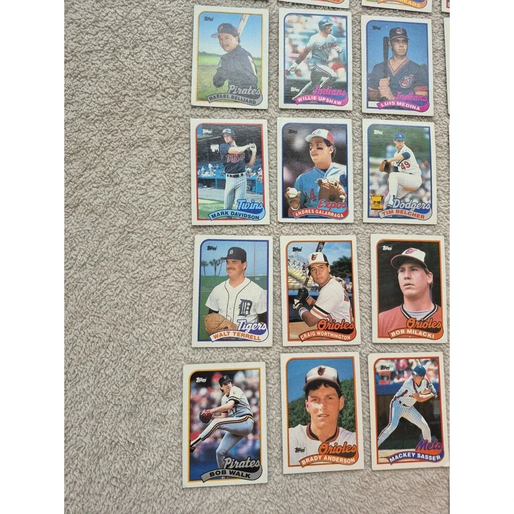 1989 Topps Baseball Card Lot 31 Cards Mark McLemore Billy Ripken Galarraga MLB